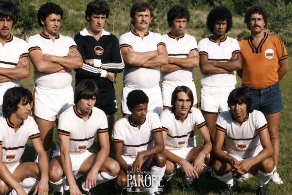 Lembranças do futebol: time da Starsax na década de 1980